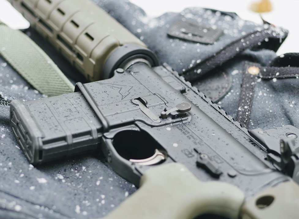 AR-15 in on a snowy day