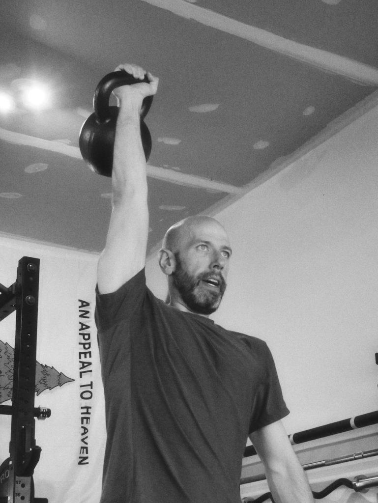 top fixation of a kettlebell snatch